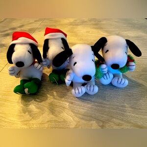 Hallmark Holiday Snoopy lot of 4